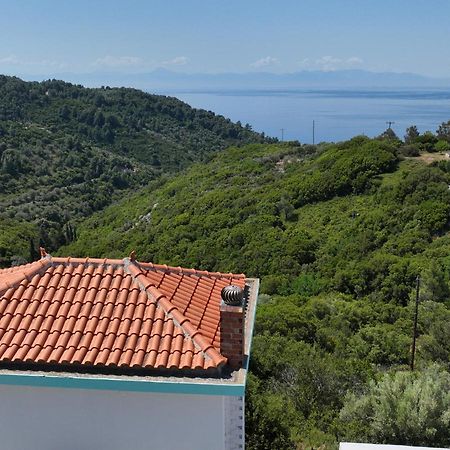 Iordanis House- Traditional House In Old Alonnisos Buitenkant foto
