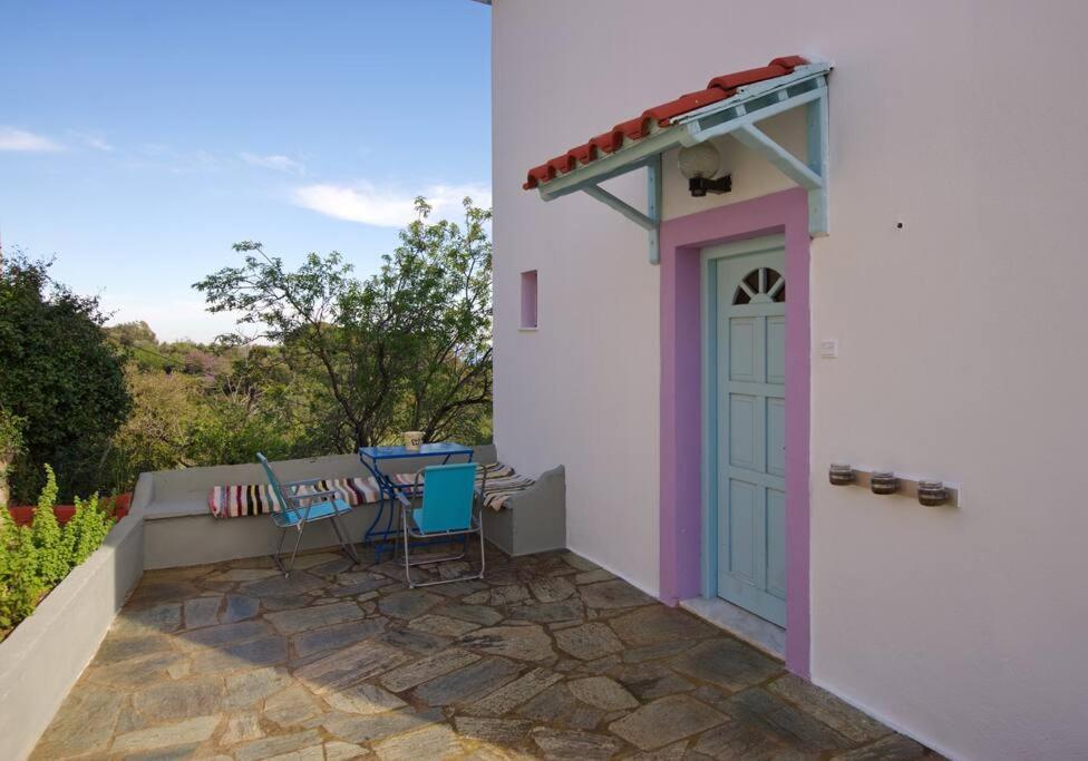 Iordanis House- Traditional House In Old Alonnisos Buitenkant foto