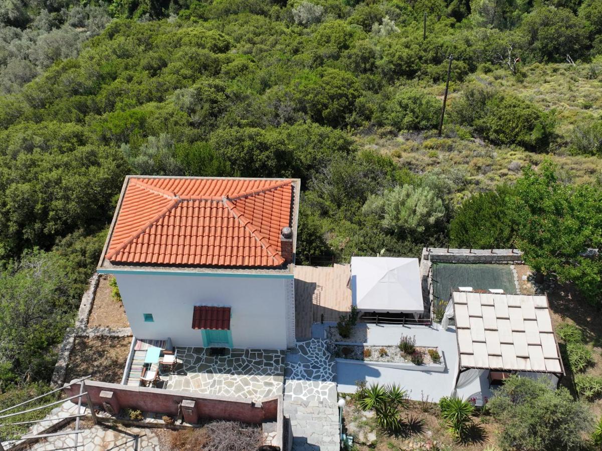 Iordanis House- Traditional House In Old Alonnisos Buitenkant foto